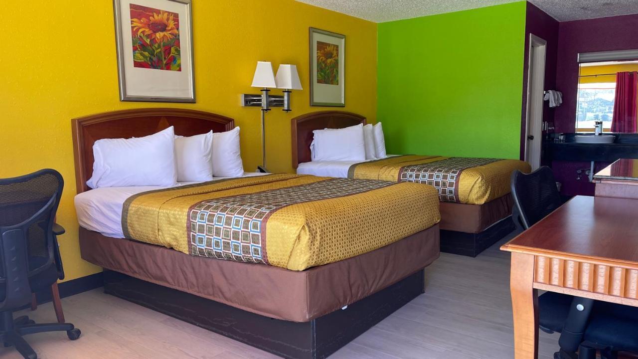 Morning Star Inn Anson Bagian luar foto