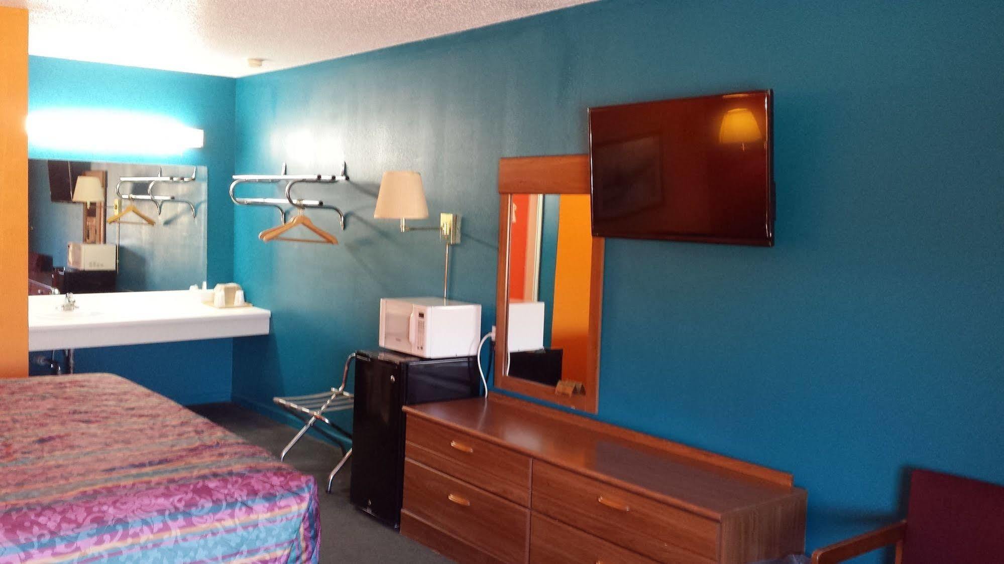 Morning Star Inn Anson Bagian luar foto