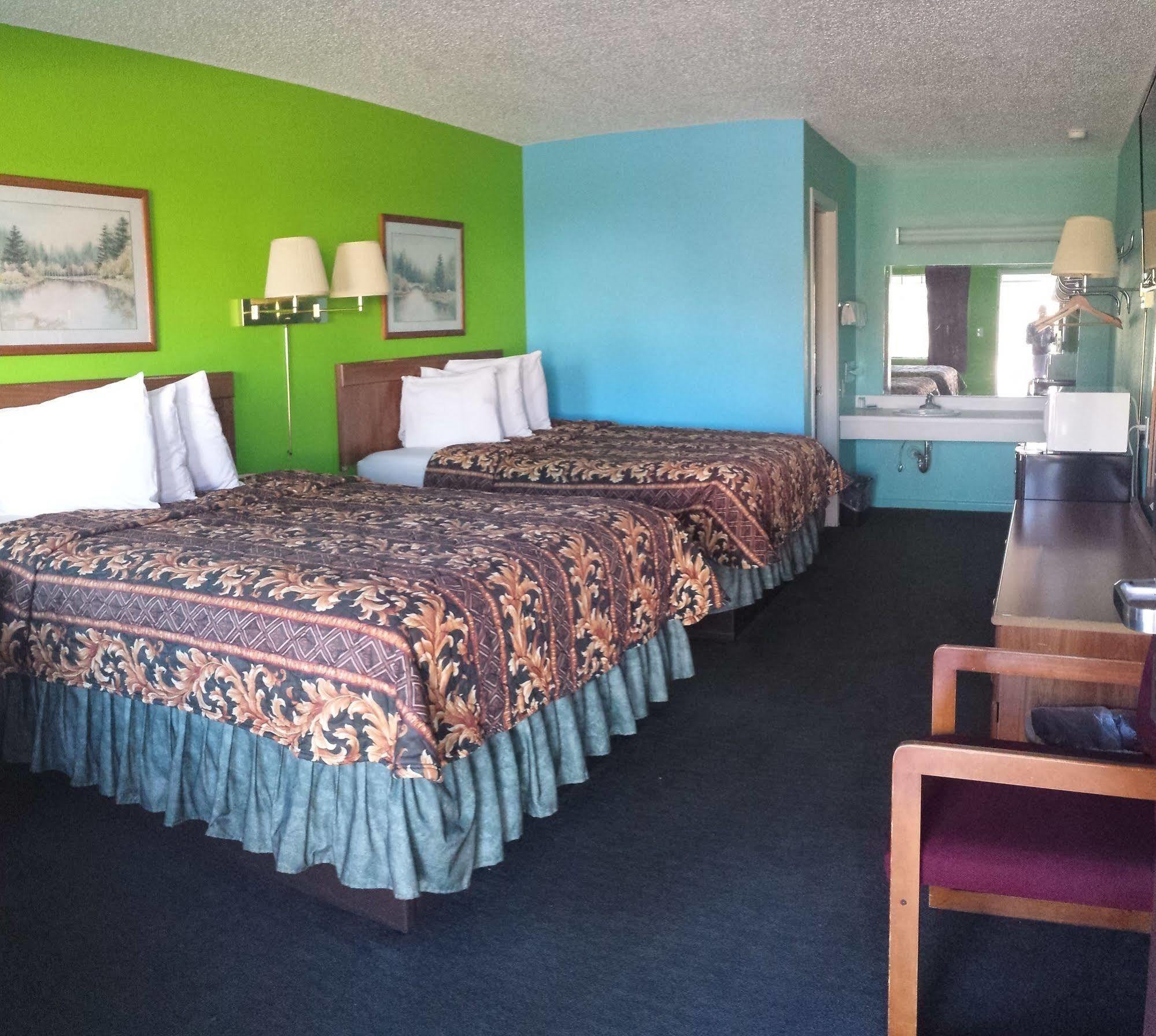 Morning Star Inn Anson Bagian luar foto